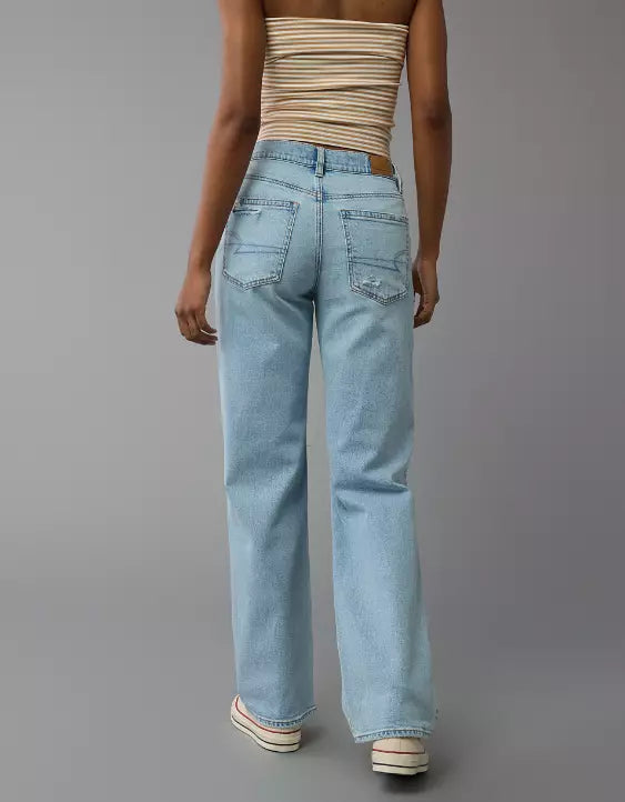 American Eagle AE Strigid Ripped High-Waisted Stovepipe Jean