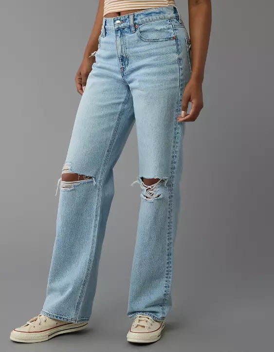 American Eagle AE Strigid Ripped High-Waisted Stovepipe Jean