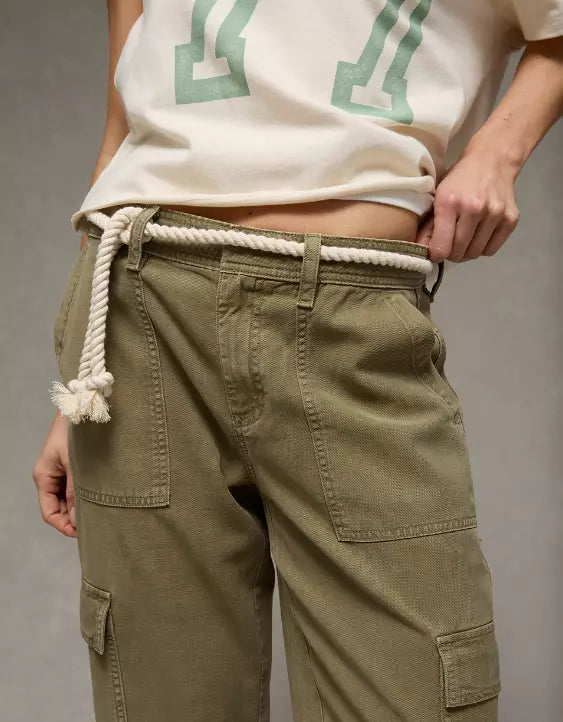 American Eagle AE Low-Rise Baggy Straight Cargo Pant