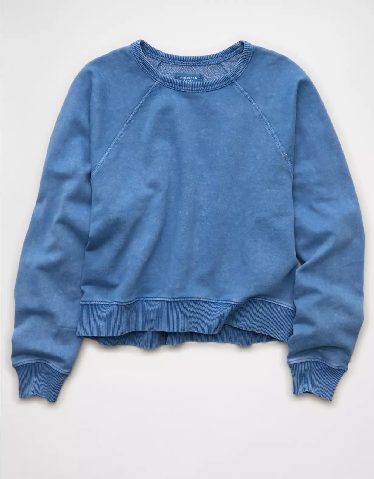 American Eagle AE Cropped Raglan Sweatshirt