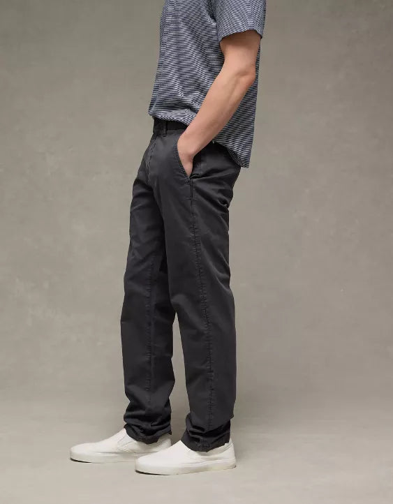 American Eagle AE Flex Original Straight Lived-In Khaki Pant