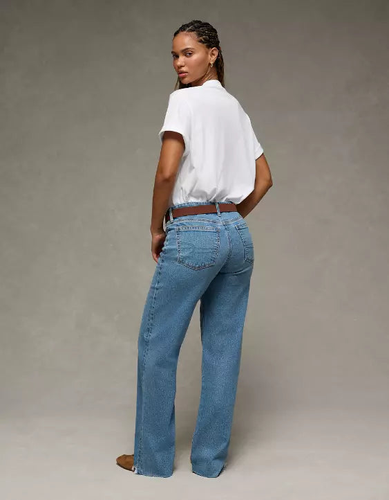 American Eagle AE Strigid Curvy High-Waisted Stovepipe Jean