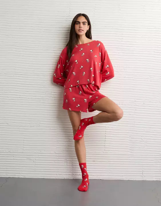 American Eagle AE Snoopy Valentine's Day Crew Socks