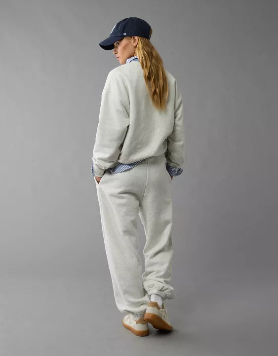 American Eagle AE Everyday Luxe Sweatpant