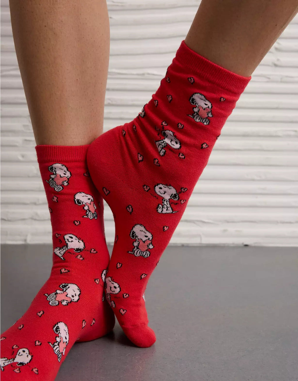 American Eagle AE Snoopy Valentine's Day Crew Socks
