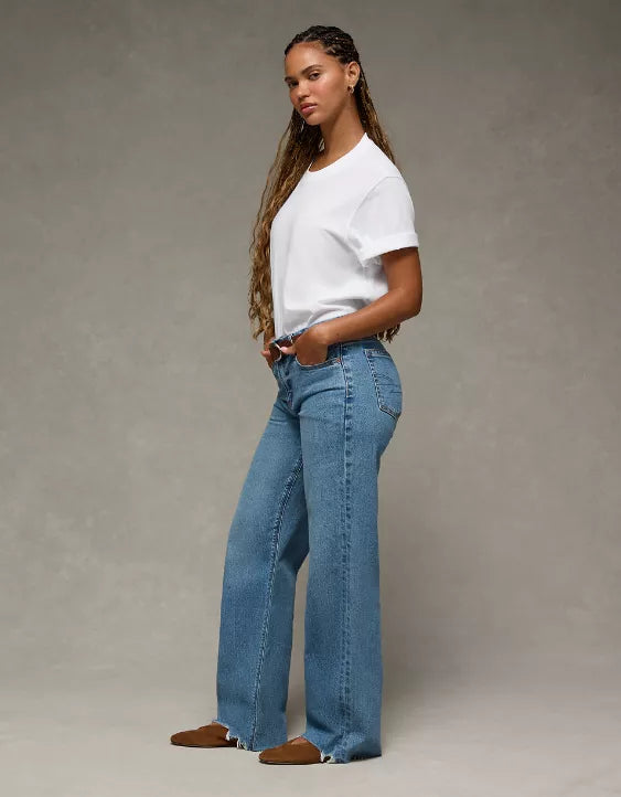 American Eagle AE Strigid Curvy High-Waisted Stovepipe Jean