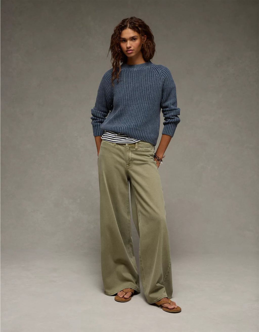 American Eagle AE Crew Neck Raglan Sweater