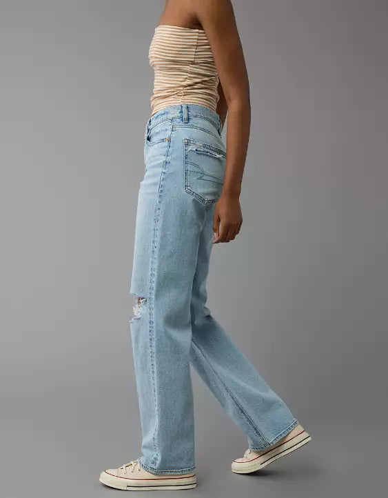 American Eagle AE Strigid Ripped High-Waisted Stovepipe Jean