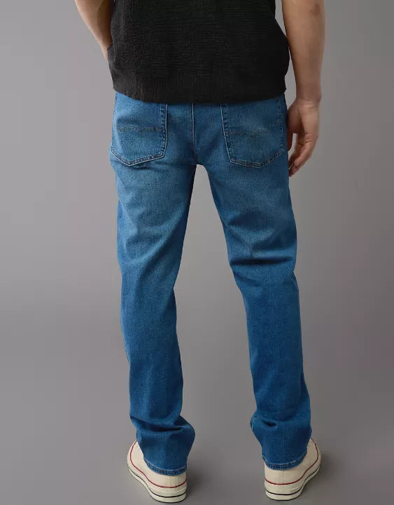 American Eagle AE AirFlex+ Relaxed Straight Jean