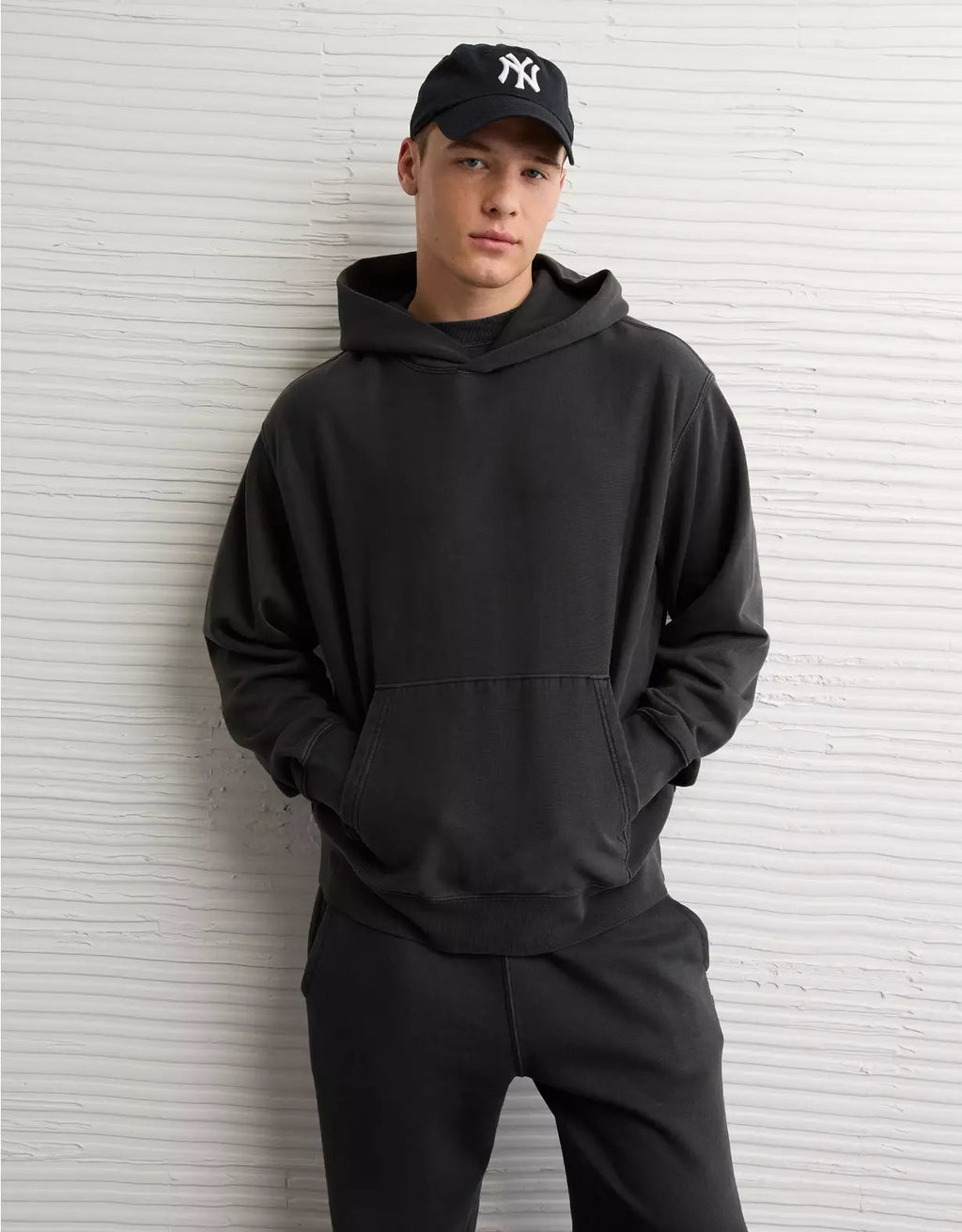 American Eagle AE Laidback Luxe Heavyweight Hoodie