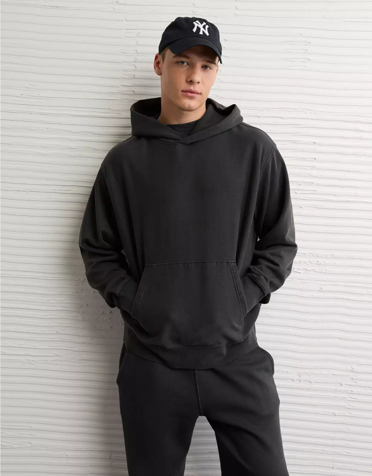 American Eagle AE Laidback Luxe Heavyweight Hoodie